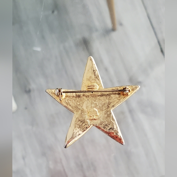 💚5/$25 Vintage 2" Gold Star Crystal Brooch Pin Rhinestone Sparkle Statement - Picture 4 of 5